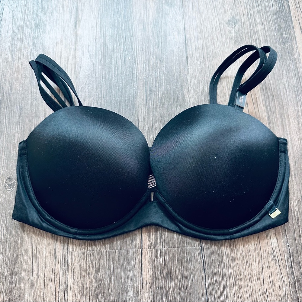 Victoria's Secret Black 32DD Bra NEW WITH TAG Strapless or convertible